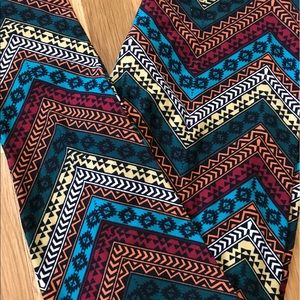 LulaRoe OS Leggings